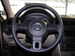 2013款 1.6L 自动 风尚版