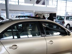 2013款 1.6L 自动 风尚版
