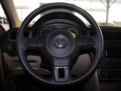2013款 1.6L 自动 风尚版