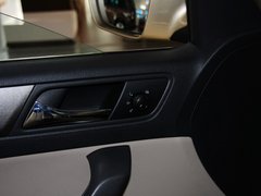 2013款 1.6L 自动 风尚版