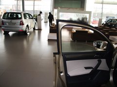 2013款 1.6L 自动 风尚版