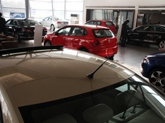 2013款 1.6L 自动 风尚版