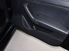 2013款 1.6L 自动 风尚版