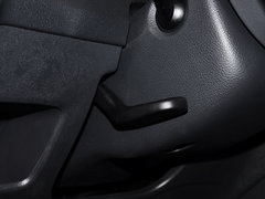 2013款 1.6L 自动 风尚版