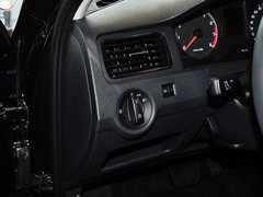 2013款 1.6L 自动 风尚版