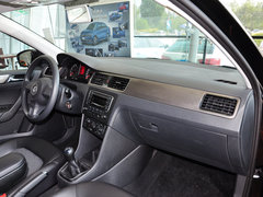 2013款 1.6L 手动 舒适版