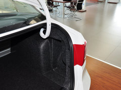 2013款 1.6L 自动 舒适版