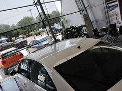 2013款 1.6L 自动 舒适版