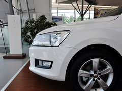 2013款 1.6L 自动 舒适版