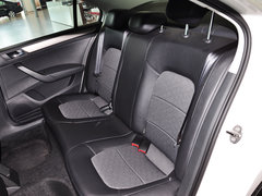 2013款 1.6L 自动 舒适版