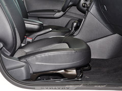 2013款 1.6L 自动 舒适版