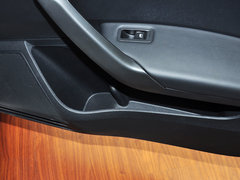 2013款 1.6L 自动 舒适版