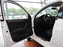 2013款 1.6L 自动 舒适版