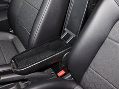 2013款 1.6L 自动 舒适版