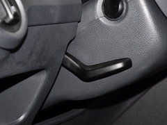 2013款 1.6L 自动 舒适版