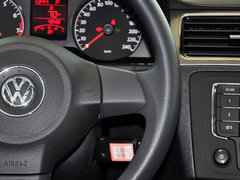 2013款 1.6L 自动 舒适版