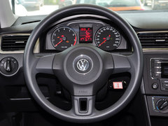 2013款 1.6L 自动 舒适版