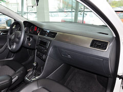 2013款 1.6L 自动 舒适版
