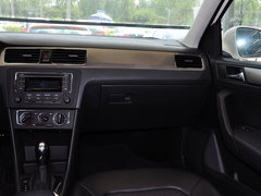 2013款 1.6L 自动 舒适版