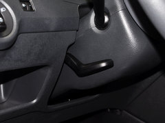 2013款 1.6L 自动 舒适版