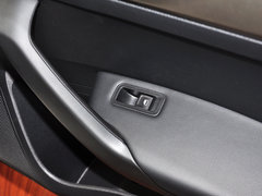 2013款 1.6L 自动 舒适版