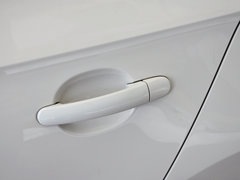 2013款 1.6L 自动 舒适版
