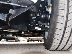 2013款 1.6L 自动 舒适版