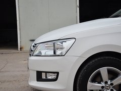 2013款 1.6L 自动 舒适版