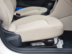 2013款 1.6L 自动 舒适版