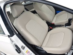 2013款 1.6L 自动 舒适版