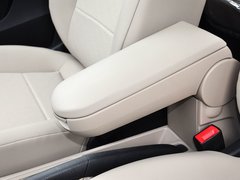 2013款 1.6L 自动 舒适版