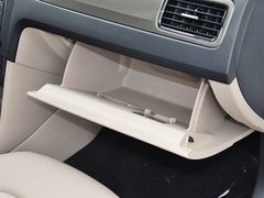 2013款 1.6L 自动 舒适版
