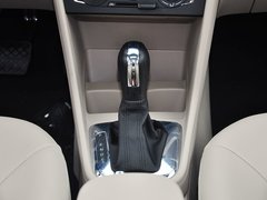 2013款 1.6L 自动 舒适版