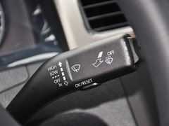 2013款 1.6L 自动 舒适版