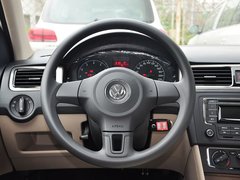 2013款 1.6L 自动 舒适版