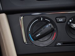 2013款 1.6L 自动 舒适版