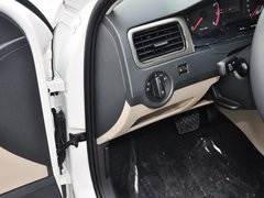 2013款 1.6L 自动 舒适版