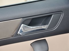 2013款 1.6L 自动 舒适版