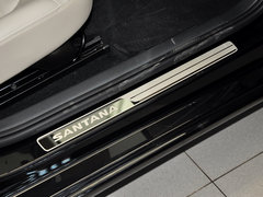 2013款 1.6L 手动 豪华版