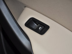 2013款 1.6L 手动 豪华版