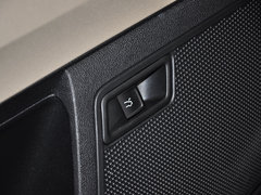 2013款 1.6L 手动 豪华版