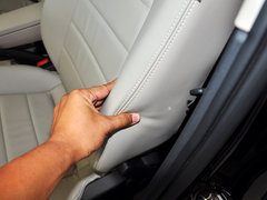 2013款 1.6L 手动 豪华版
