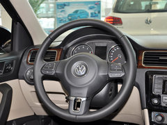 2013款 1.6L 手动 豪华版