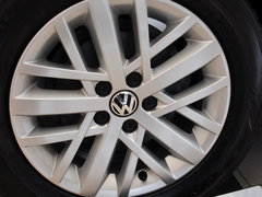 2013款 1.6L 手动 豪华版