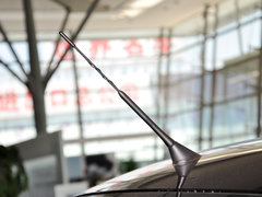 2013款 1.6L 手动 豪华版