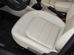 2013款 1.6L 手动 豪华版