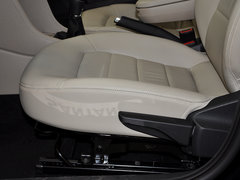 2013款 1.6L 手动 豪华版