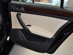 2013款 1.6L 手动 豪华版