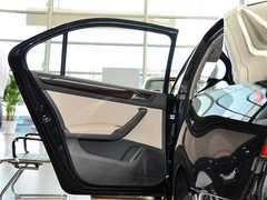 2013款 1.6L 手动 豪华版
