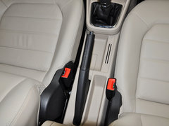 2013款 1.6L 手动 豪华版